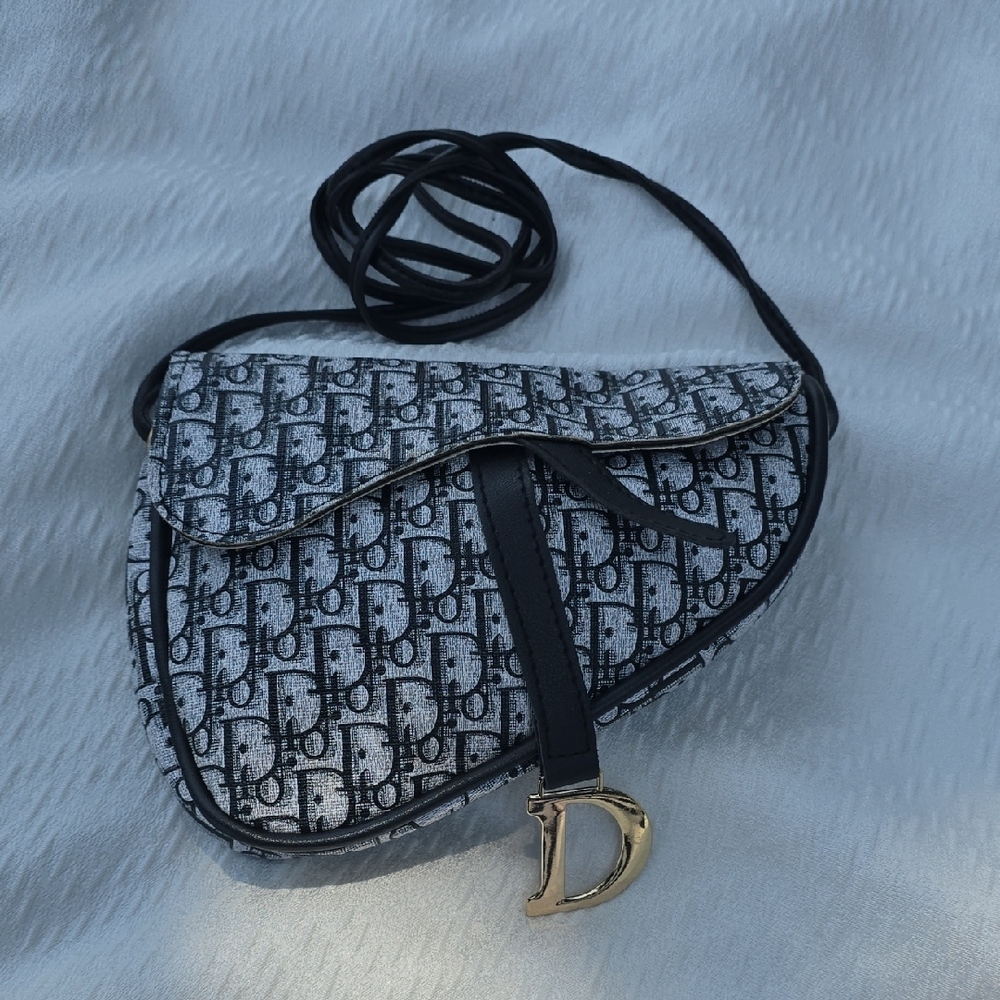 Black and White Crossbody Bag with Structured Elegance